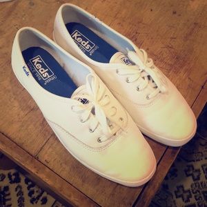 White Keds